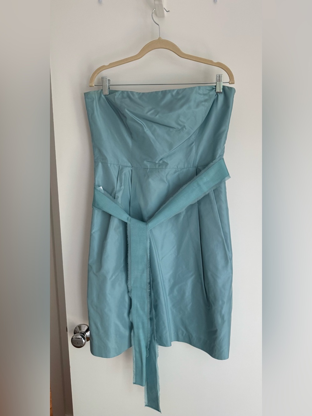 ⁠Ann Taylor Light Seafoam Teal Strapless Silk Blend Party Dress | Sash Tie | 10
